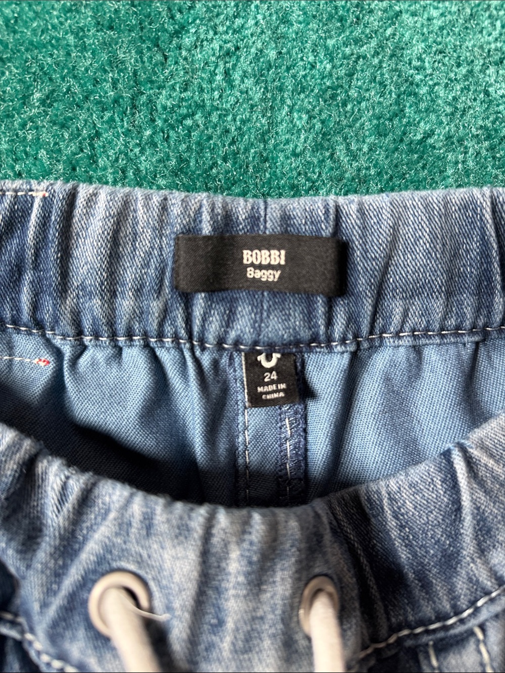 True Religion Bobbi Baggy Jeans Sz 24 - Picture 4 of 7